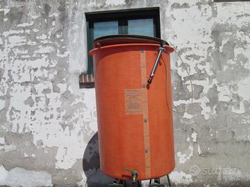 Botte  in vetroresina capacità 6 quintali