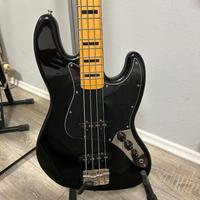 Squier Classic Vibe 70s Jazz Bass