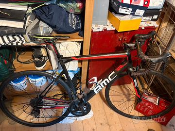 bicicletta da corsa Bmc team machine
