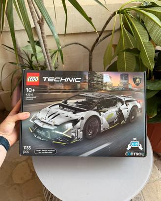LEGO Technic Lamborghini Revuelto Super Sports Car