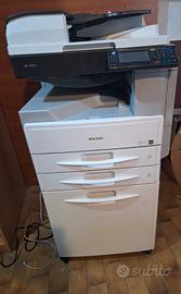 Stampante in bianco e nero