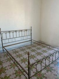 Letto Matrimoniale in OTTONE ANTICO Vintage