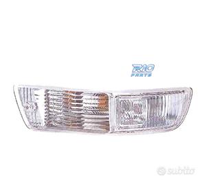 FANALE DESTRO PER TOYOTA RAV-4 97-00