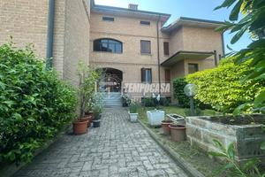 Villetta a schiera completamente ristrutturata a M