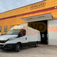 Iveco Daily furgone Euro6 extra lungo