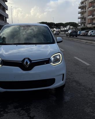 Renault Twingo SCe 73 CV LIMITEED LED NAVI KAMERA 
