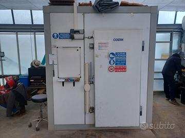 Cella frigorifera L 212 cm x P 210 cm x H 240 cm