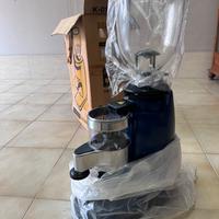 Macina caffè professionale NUOVO – mai usato