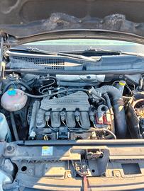 motore 1600 benzina 16 V