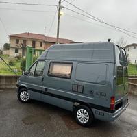 Camper Puro Van 4 posti