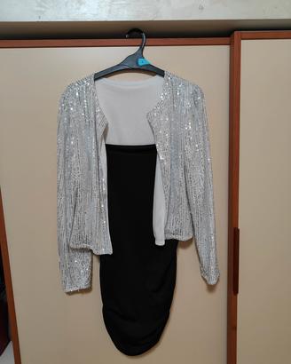 Vestito elegante con coprispalle 