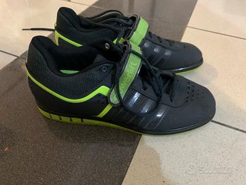 Adidas scarpe outlet sollevamento pesi