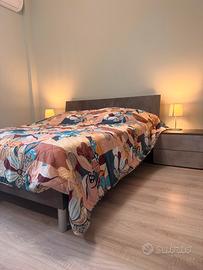 Letto completo e comodini