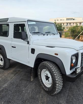 DEFENDER TD4 Anno 2014