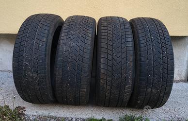 4 pneumatici invernali – 205/55 R17 