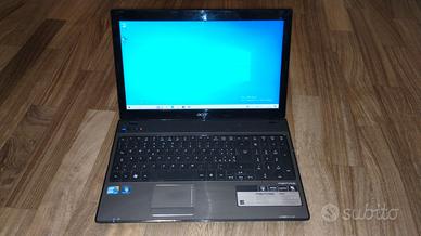 Notebook Acer Aspire I3 con SSD da 240Gb