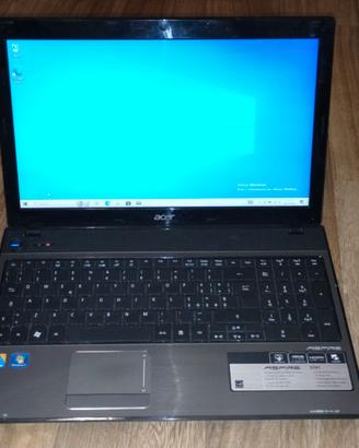 Notebook Acer Aspire I3 con SSD da 240Gb