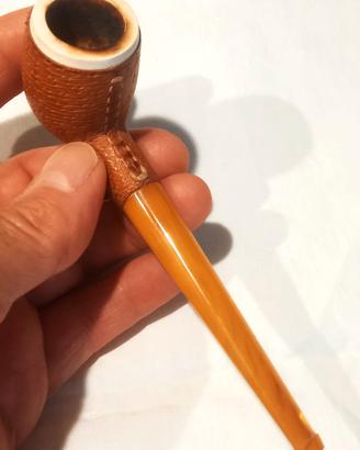 Pipa in schiuma e pelle