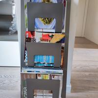 Portariviste in metallo da parete Ikea vintage.