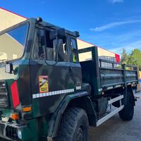 Camion militare 4x4