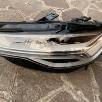 Proiettore sx Audi A6