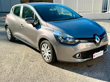 Renault Clio 1.5 dCi 8V 75CV 5 porte Costume Natio