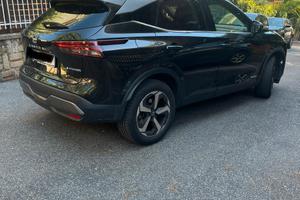 NISSAN QASHQAI TEKNA