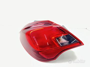 STOP FANALE POSTERIORE SINISTRO OPEL Corsa E 3° S