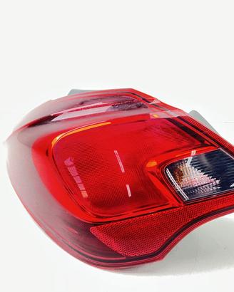STOP FANALE POSTERIORE SINISTRO OPEL Corsa E 3° S
