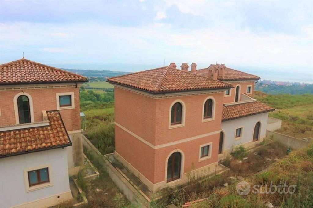 Immobile in asta di 4564160 m² a Potenza Picena - Vista 5