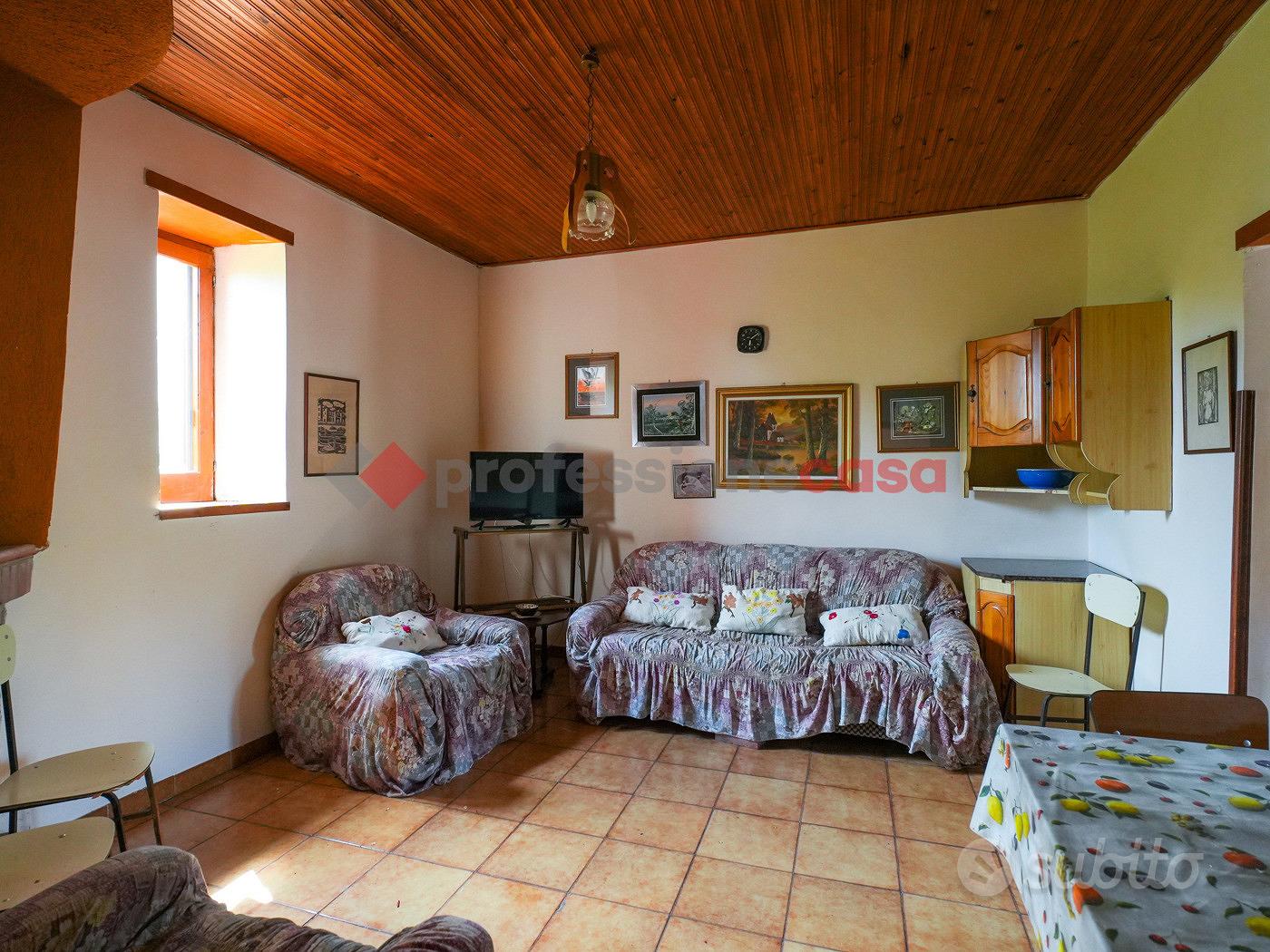 Casa – Roccadaspide, Fonte - Vista 2