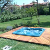 Minipiscina Jacuzzi Oxia 4 posti con riscaldatore