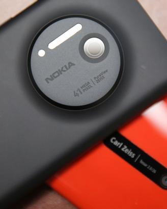 lumia 1020 smartphone 