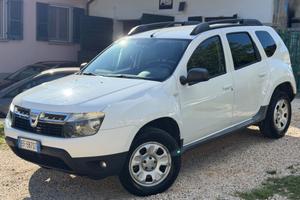Dacia DUSTER 1.6 4x4 LAURÈATE KMCERT GARANZ