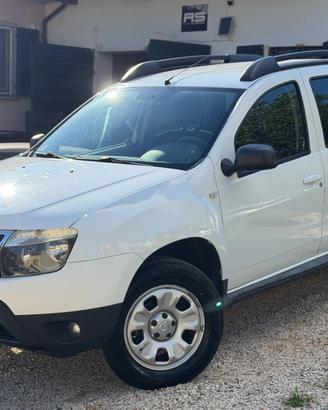 Dacia DUSTER 1.6 4x4 LAURÈATE KMCERT GARANZ