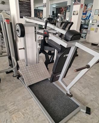 Attrezzo professionale palestra hack squat