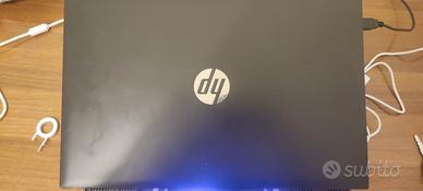 PCportatile gaming cristalli liquidi schermo rotto