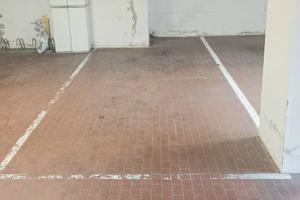 Posto auto coperto isolotto