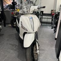 Piaggio Beverly 350 - 2015