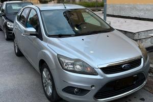 Ford Focus II serie