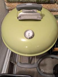 Barbecue Weber a Carbone