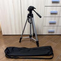 Cavalletto fotografico Amazon Basics