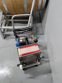 Filtro enologico a cartoni