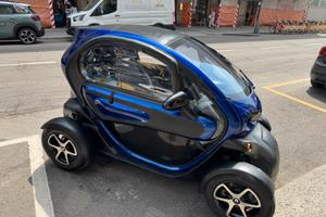 Twizy 80 con batteria rigenerata di proprietà