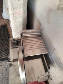 Affettatrice manuale acciaio inox