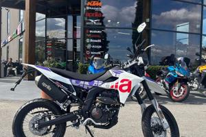 Aprilia SX 125 Cubozoa White