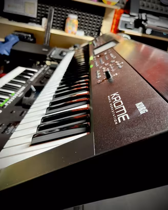 Korg Krome 73 workstation + borsa originale