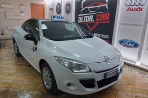 Renault Megane Mégane C-C 1.5 dCi 110CV EDC Wave E