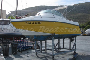 Barca motoscafo semicabinato Beneteau Flyer 570