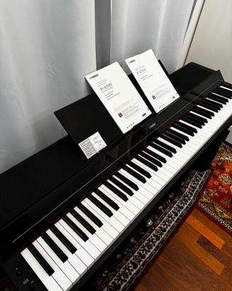 YAMAHA P-S500 Nero con QUIKLOK M91 The Monolith